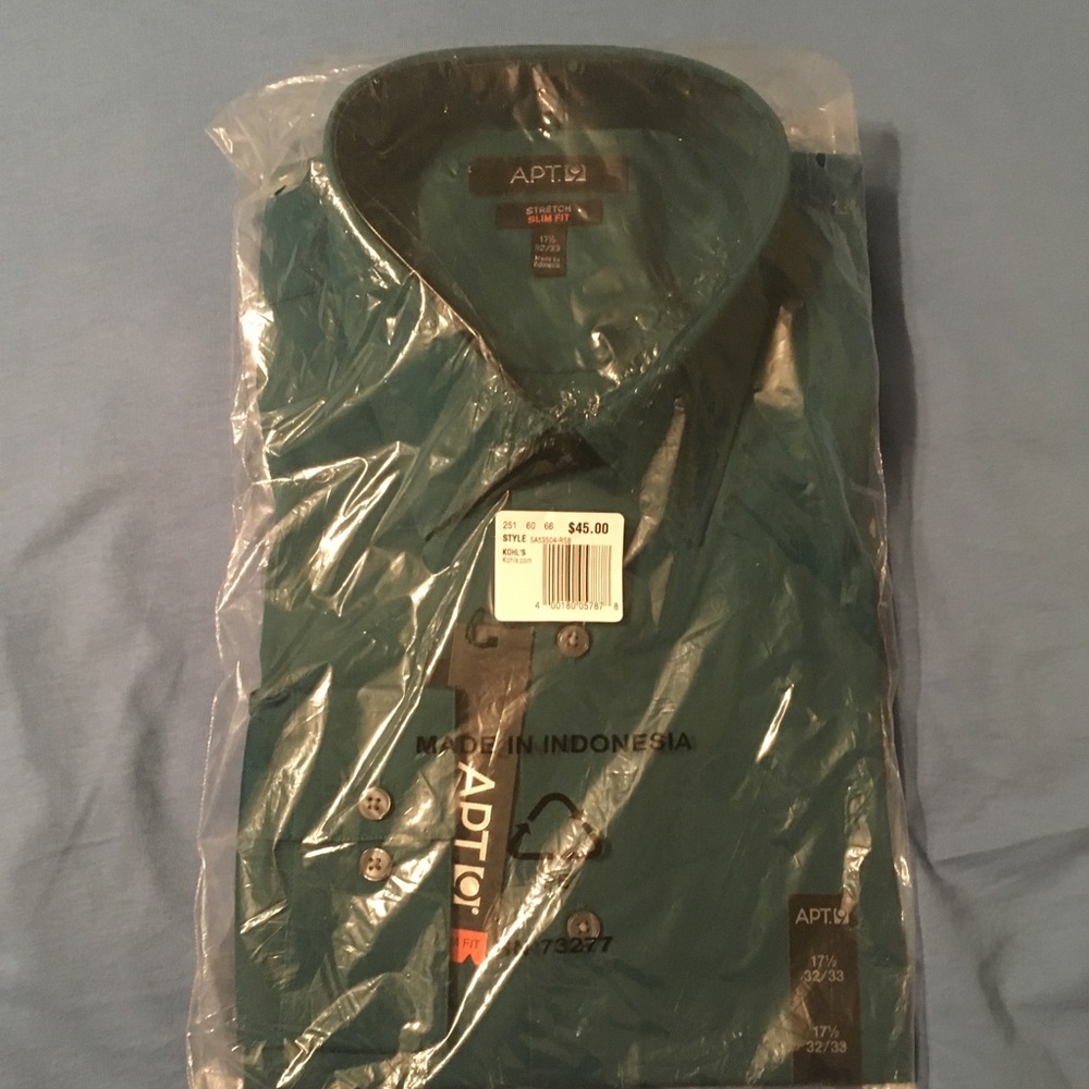 NWT Slim Fit premier flex dress shirt